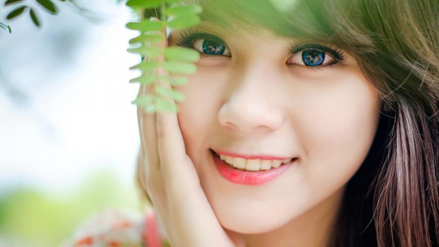 高价婴儿学步鞋值得买吗？医生：鞋底软、薄是关键